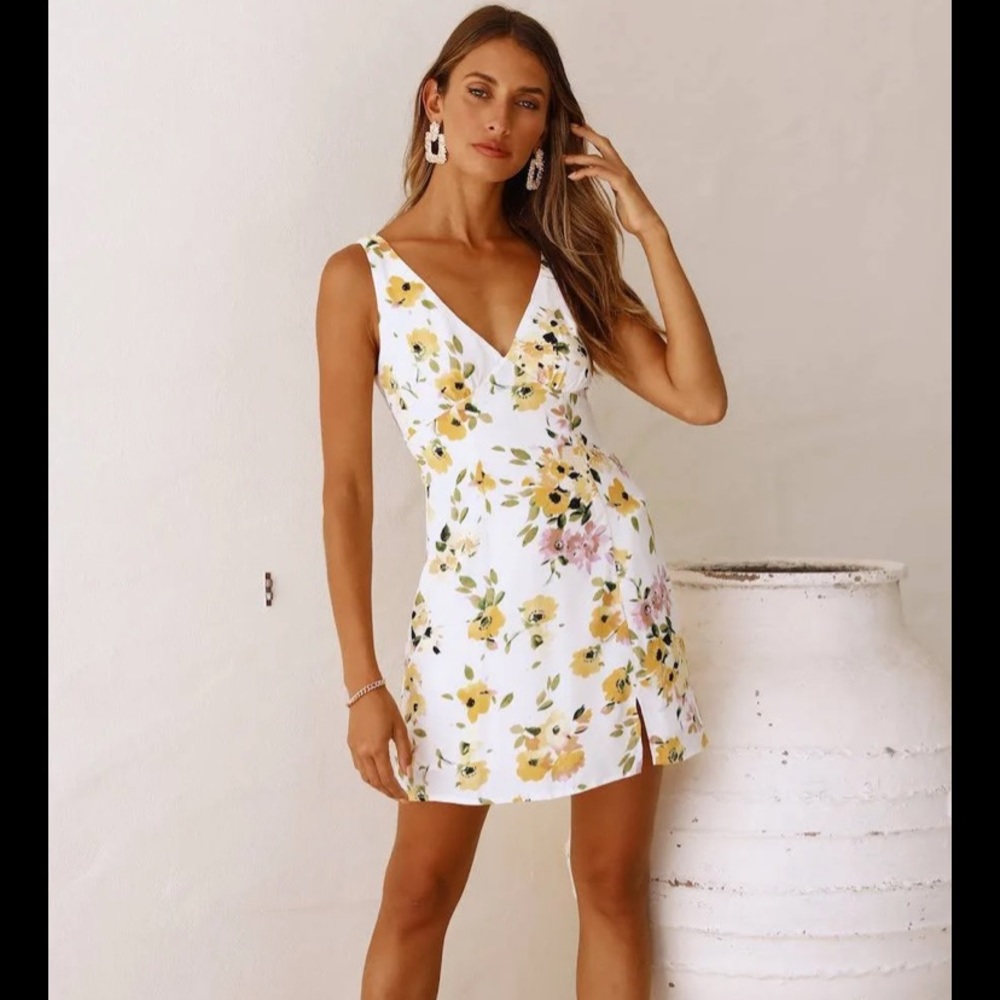 Hello Molly Comfort in the Sun Minidress